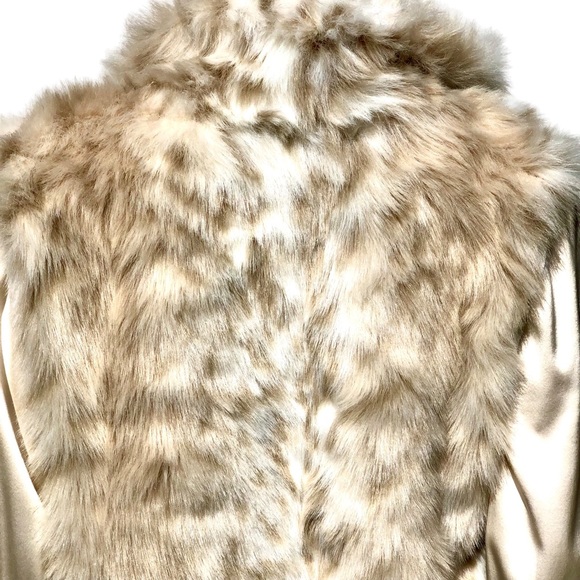 Coldwater creek faux fur vest Sz XL - Picture 3 of 15
